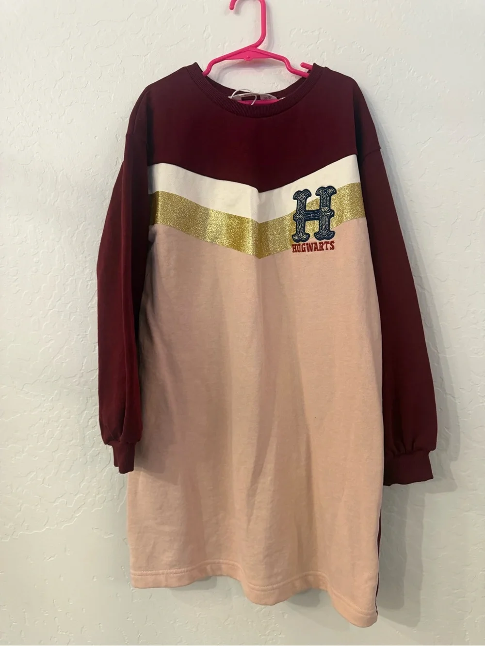 H&M Girls Hogwarts Colorblock Pullover Dress - Maroon, Pink, Gold, White